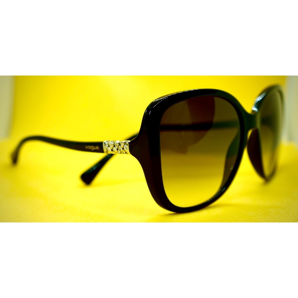 Vogue Women Sunglasses